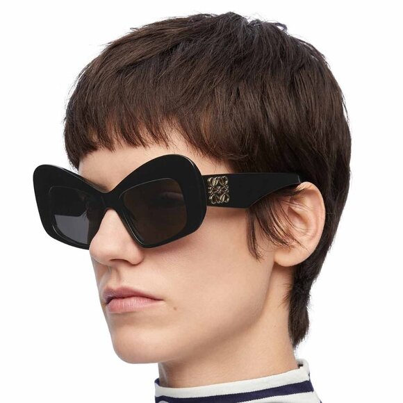 NEW LOEWE SUNGLASSES BLACK GREY WOMEN EYEWEAR LOEWE LW40128I 01A